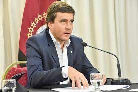 Posadas: “Preferiría, en caso de ser candidato, en el mes de la campaña no estar en funciones”