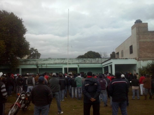 Ultimo momento: La policia fue recargada en sus tareas y se dirigen al tabacal