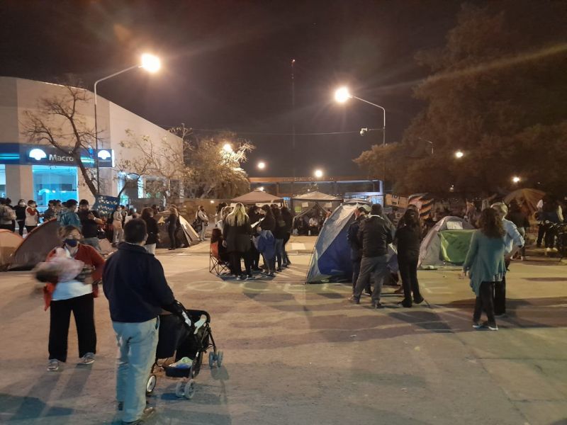 Convocan a mediación con docentes autoconvocados