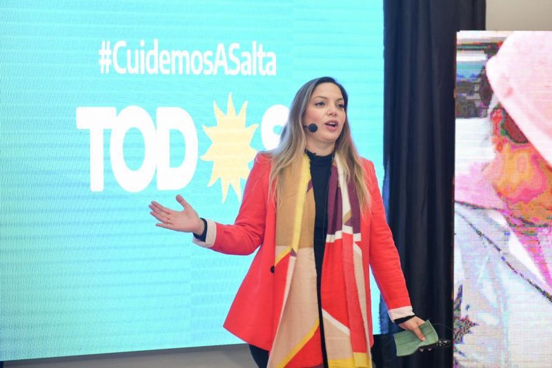 Ares: “El gobernador tiene dos candidatos a los que no se les cae una idea para discutir"