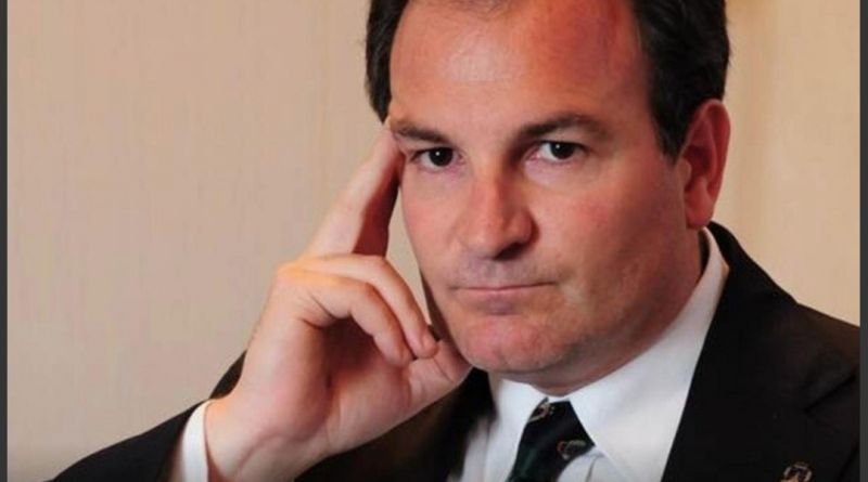 El asesor del senado y abogado Sanz Navamuel no aprende más