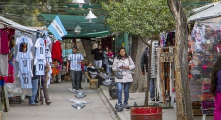 La Municipalidad vetó la prórroga que concejales habían concedido a Vendedores del Parque San Martín