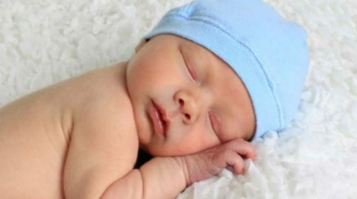 Salta bajó su mortalidad infantil, pero no batió “récords”, como lo asegura Urtubey