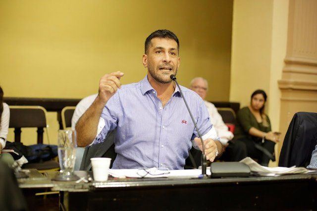“Hasta acá el Gobernador se quiere mostrar como un papi bravucón y los salteños no queremos eso”