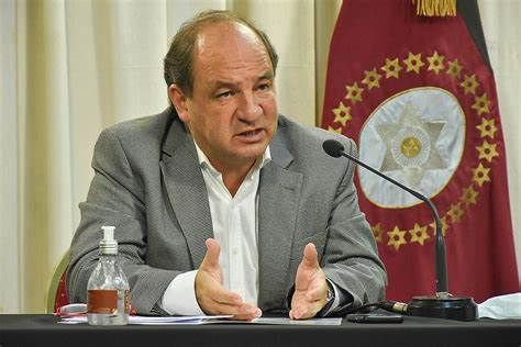 Villada aseguró que Pulleiro no fue nombrado en Aguas del Norte
