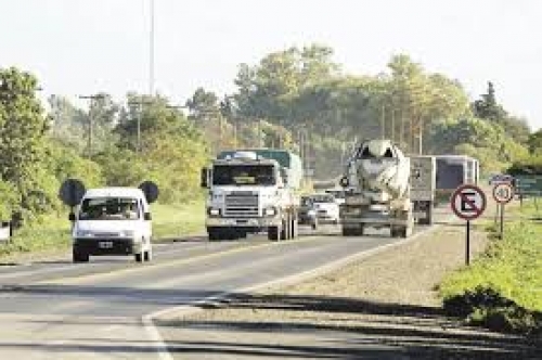 Un piquete en la ruta 34 deja varadas largas filas de vehículos