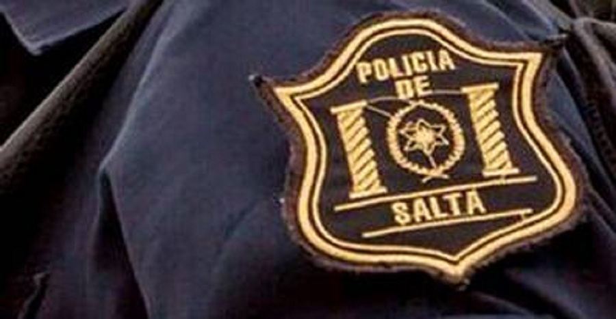Policía detenida en una investigación por estafa con tarjetas de crédito de sus compañeros