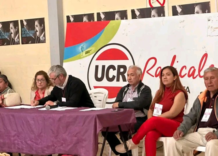 Se renovaron autoridades en la UCR