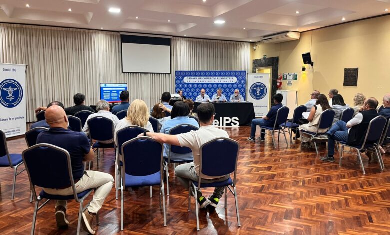 Herrera destacó los beneficios del crédito para comerciantes