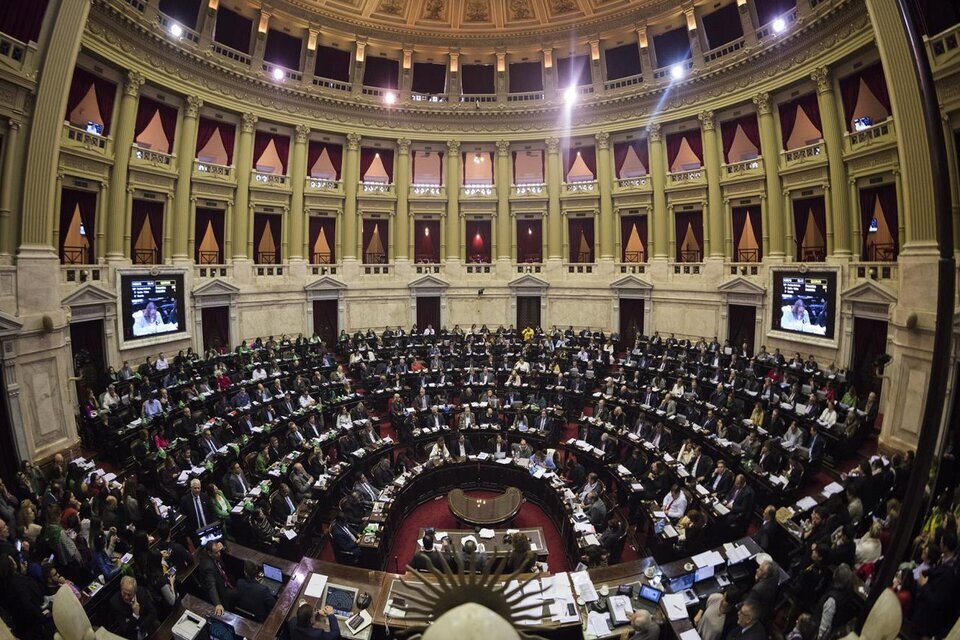 Se aprobó la Ley Bases: quiénes votaron a favor y quiénes en contra