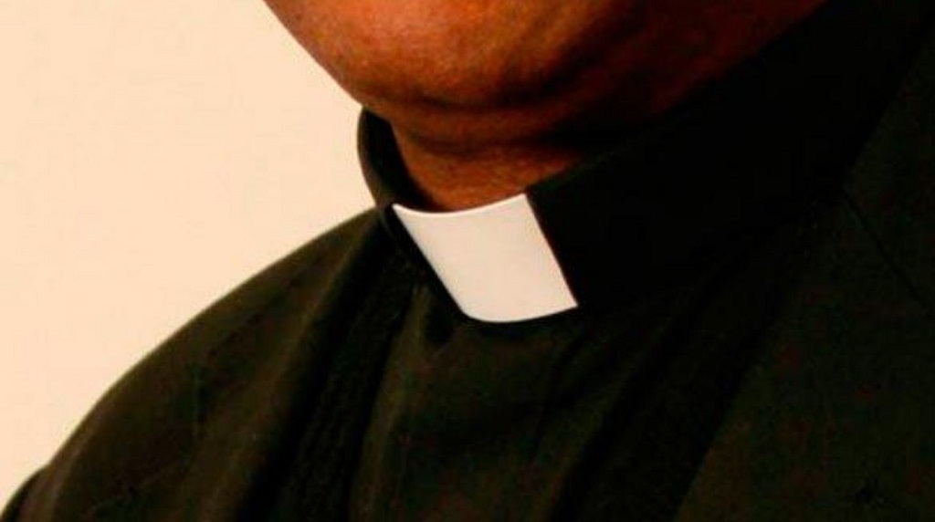 Cuatro años de prisión efectiva para el sacerdote Carlos Fernando Páez por abuso sexual