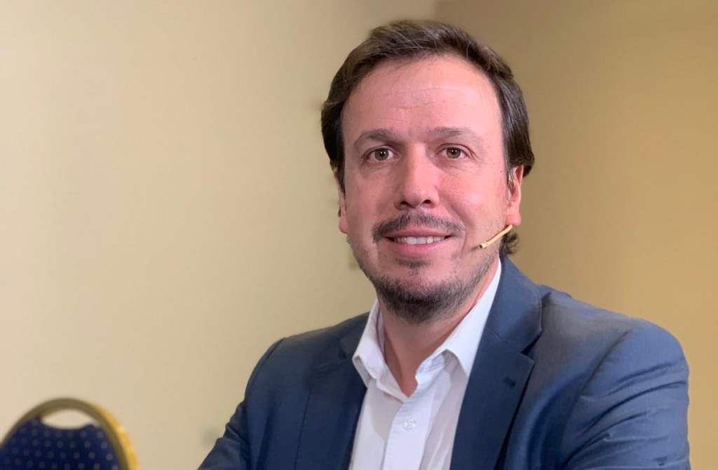 Roque Cornejo quiere una ley bases que privatice Aguas del Norte, REMSA, Saeta y ponga peajes en rutas provinciales