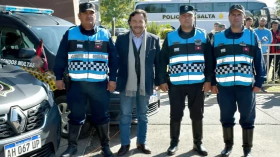 Se entregaron nuevos móviles a la Policía de la Provincia
