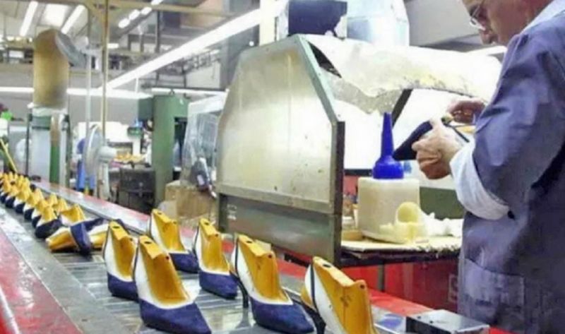 La fabricación de calzados se contrajo un 30% este año