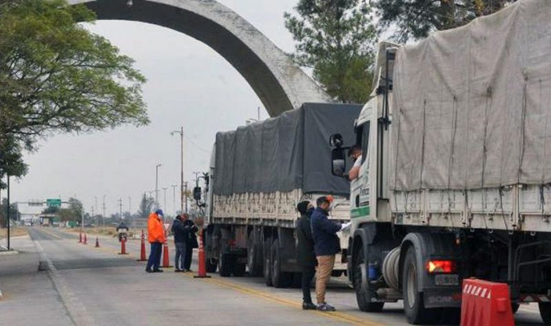 Tucumán cerró fronteras y los santiagueños no ingresarán