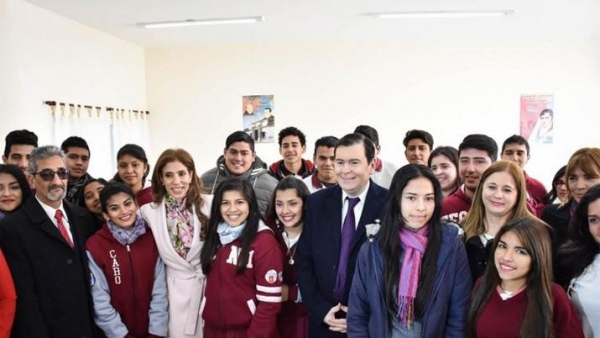 El gobernador inauguró monumental complejo educativo “Dr. Humberto Saturnino Lugones”