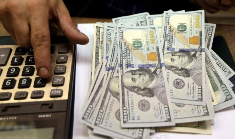 Empleados de empresas que reciben ATP no podrán comprar dólar ahorro