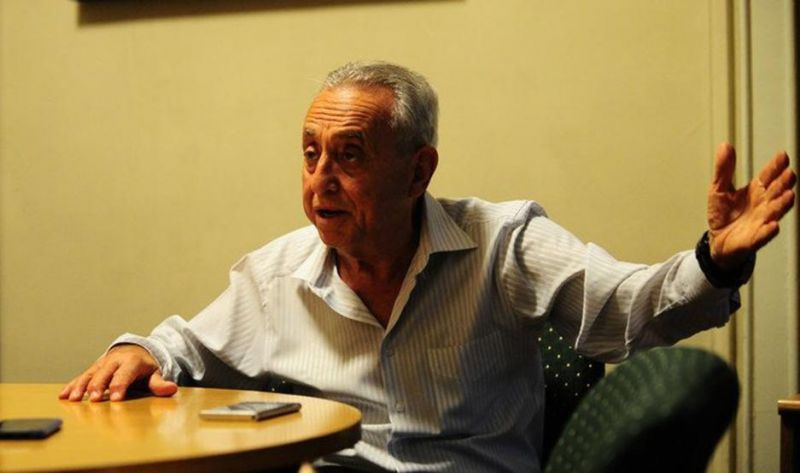 Para el infectólogo Pedro Cahn, "decir 'abran las escuelas' sirve solamente para hacer marketing político"