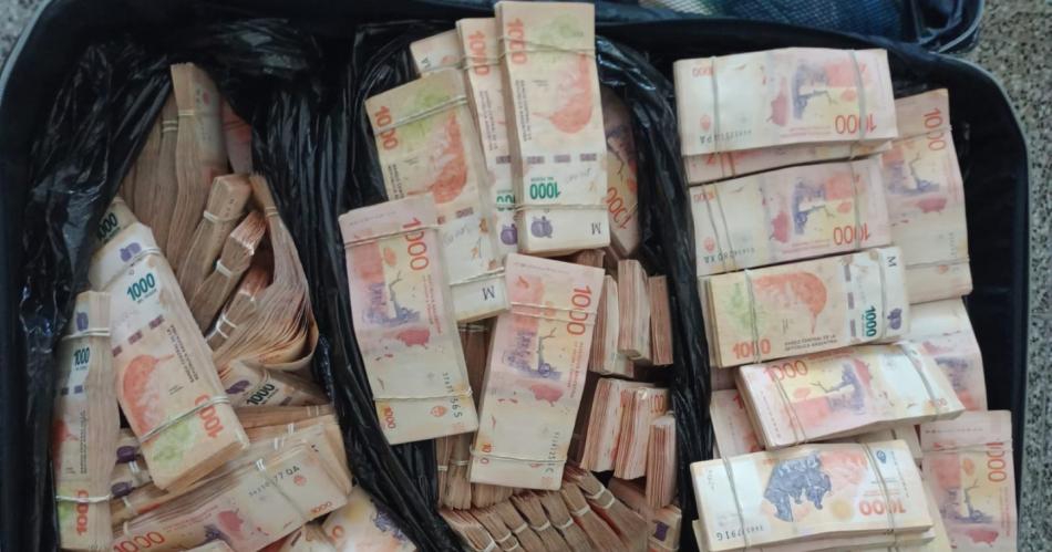 Viajaba desde Jujuy trasladando una valija con más de $38.000.000.