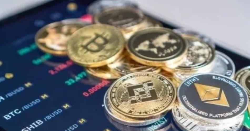 Expectativa por las medidas y la reacción del mercado con el dólar cripto a $1.000