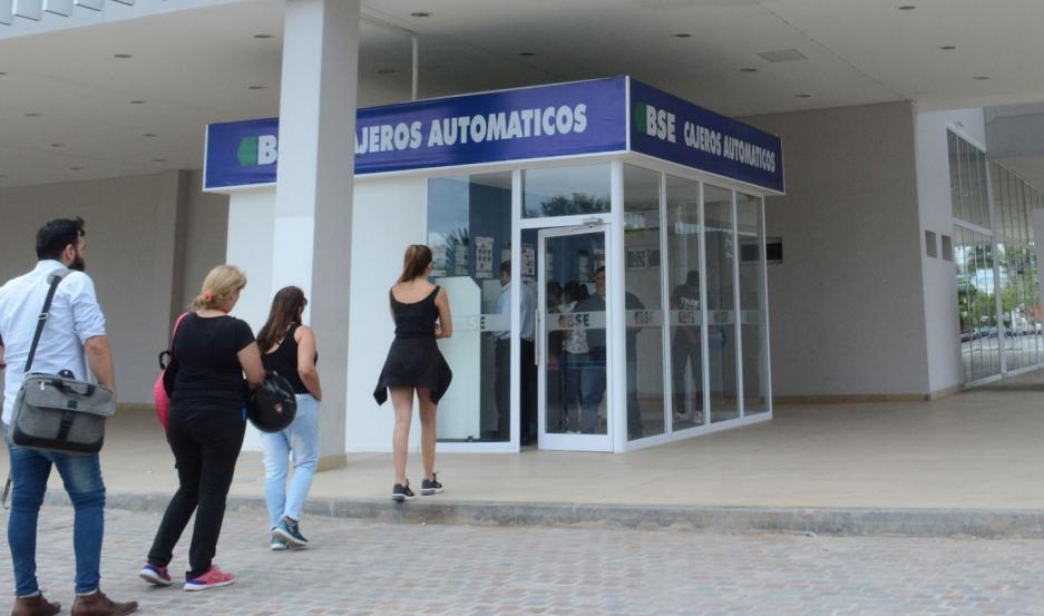 La Anses retoma el pago a los beneficiarios de las AUH y jubilaciones