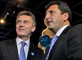 Macri negocia el ajuste con la oposición y abre el diálogo con Sergio Massa