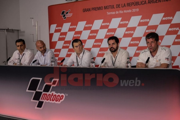 Zamora: "Firmamos por dos años más la presencia del Moto GP en Santiago"
