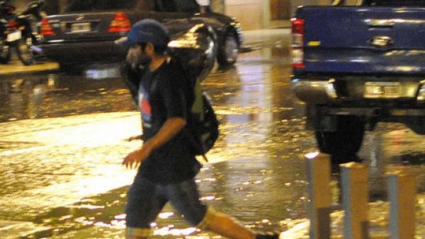 Se renovó el alerta por tormentas fuertes y la máxima llegaría a 25º