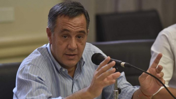 Alejandro Finocchiaro: “Tenemos que hacer una Secundaria para la vida”
