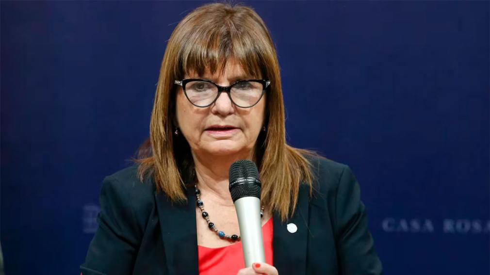 En medio del conflicto, Bullrich lanzó una desafortunada frase: “En Chubut no vive nadie, hay un millón de guanacos”
