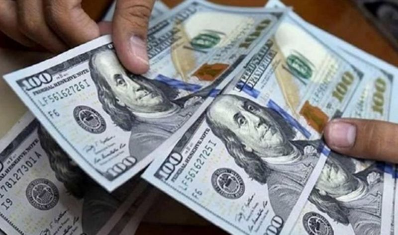 El dólar blue sin techo: cerró la semana a $178 y marcó un nuevo récord