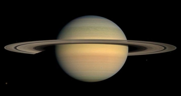 Los anillos de Saturno son más jóvenes que el planeta, señala un nuevo estudio