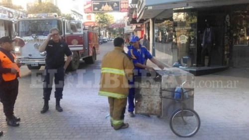 Una fuga de gas de una garrafa causó pánico en el centro