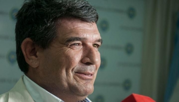 Olmedo: "Si un delincuente no quiere ser abatido por la espalda, simple, que no salga a delinquir"