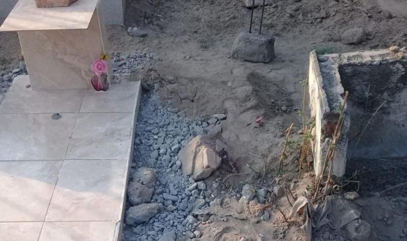 Hombre denunció que enterraron un cuerpo en la tumba de su familia