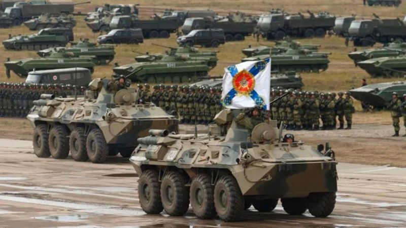 Representantes de EEUU y Rusia se reúnen en un último intento por evitar el conflicto en Ucrania