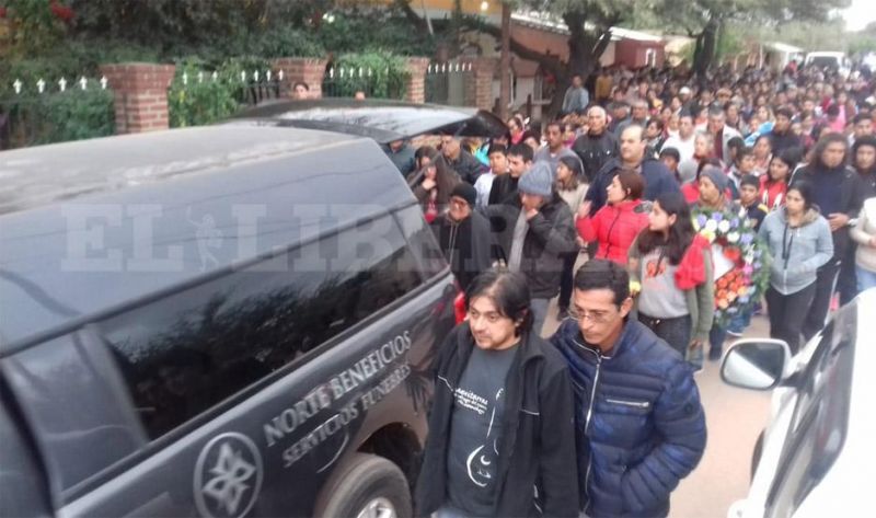 Una multitud le dio el último adiós a Elpidio Herrera en su Villa Atamisqui natal