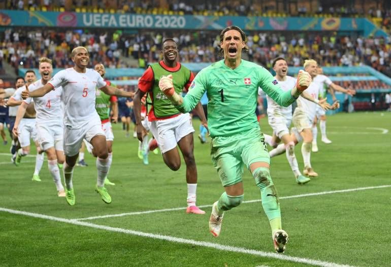 Batacazo suizo y Francia afuera de la Eurocopa
