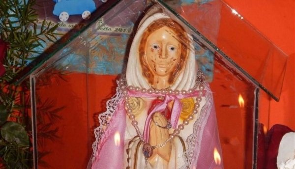 Salta: "Fuimos curados por la Virgen que llora"