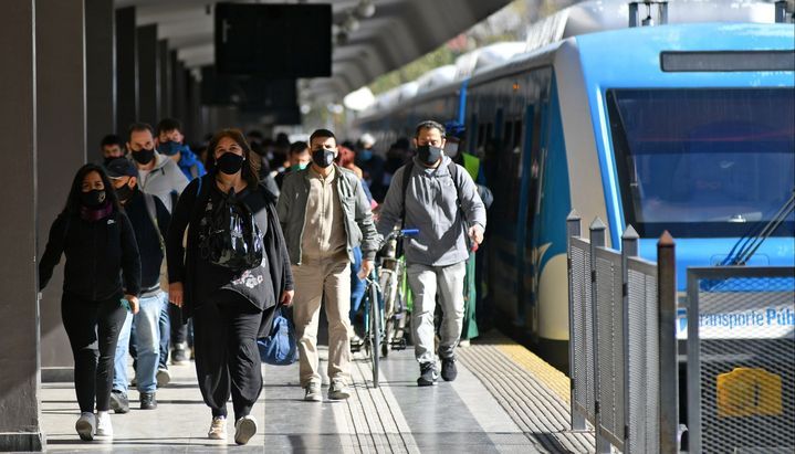 Otra suba fuerte de casos positivos en el país: 35.399 contagios y 532 muertes