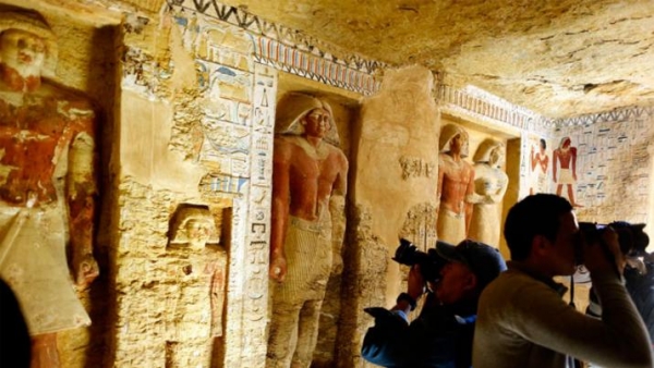 Egipto anunció el hallazgo de una tumba de 4.400 años bien conservada y decorada