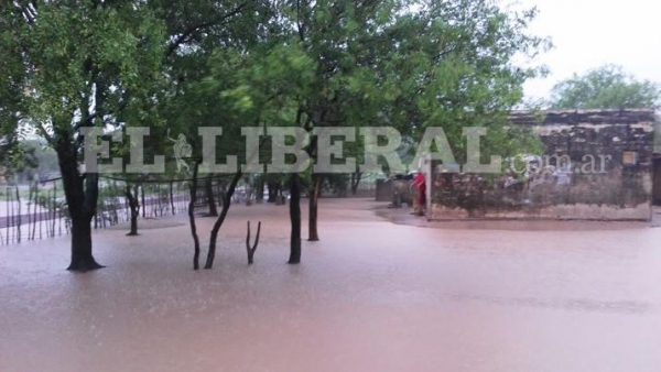 Bandera: cayeron 130 milímetros y la ciudad quedó devastada