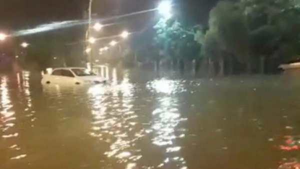 Más de 150 milímetros de lluvia dejaron bajo el agua a gran parte de la Capital