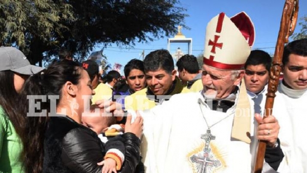 Mons. Bokalic: “Venimos a Mailín a encontrarnos con el Señor de la Vida”