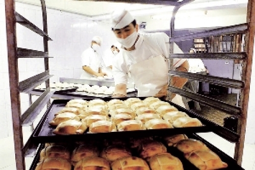 SUBA Aumenta el precio de la harina un 100% y el kilo de pan llegaría a 30 pesos