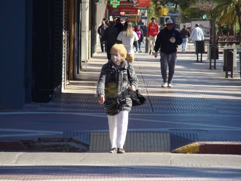 Confirmaron 239 muertes y 2.297 contagios en las últimas 24 horas