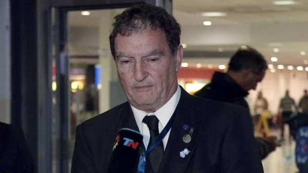 Piloto de Aerolíneas Argentinas aterrizó de emergencia y salvó a un nene