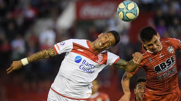 Central Córdoba no lo pudo sostener y empató ante Huracán