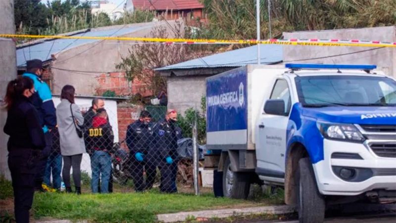 Doble femicidio en Mar del Plata: la mujer y la niña de 9 años asesinadas recibieron casi 40 puñaladas