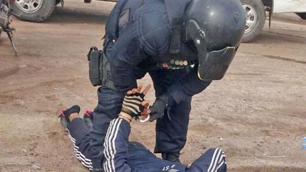 Un sujeto atacó a trompadas a su ex pareja e hirió a un bebé de un año